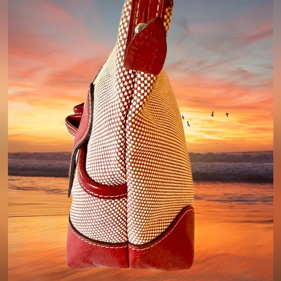 Dooney & Bourke Lucy Red Leather & Check Canvas Shoulder Bag EUC NO CALLOUTS - Picture 5 of 15